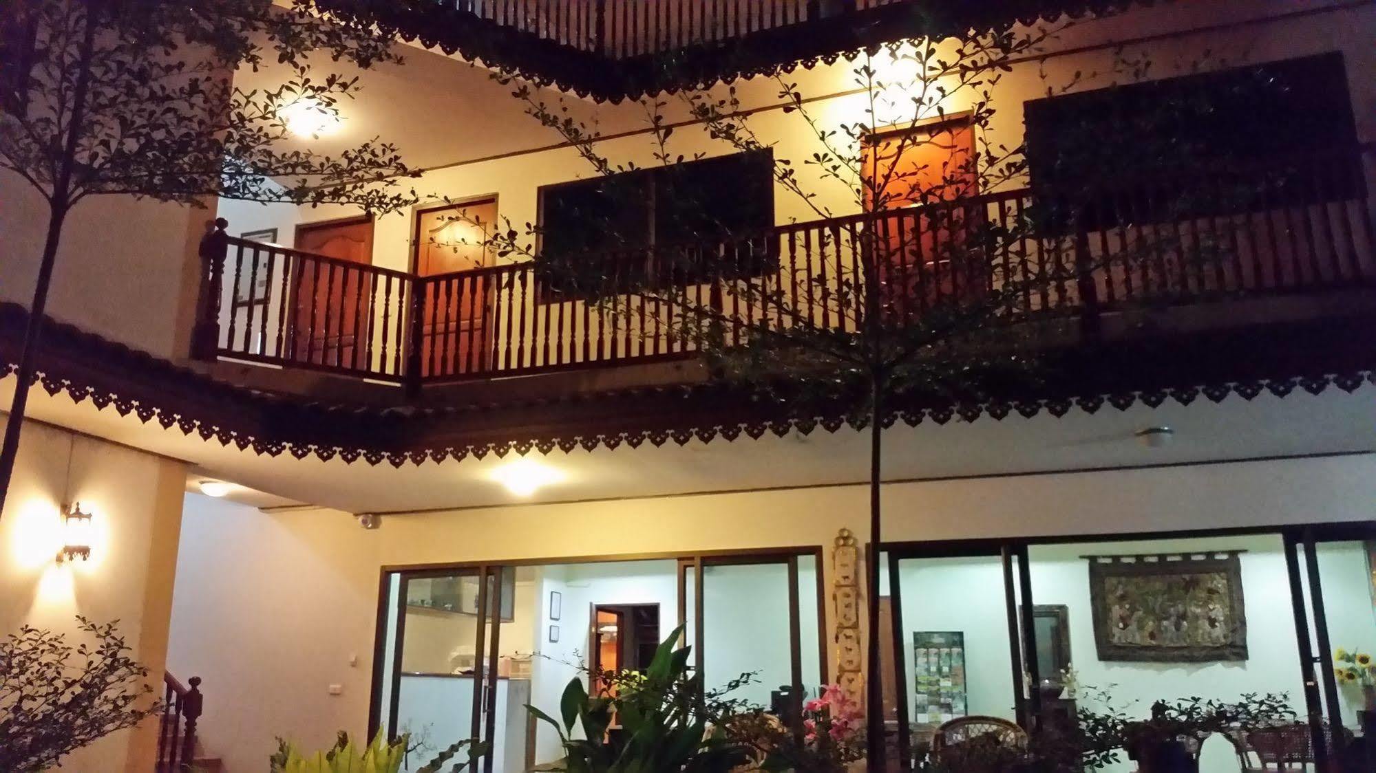 Villa Oranje Čiang Mai Exteriér fotografie
